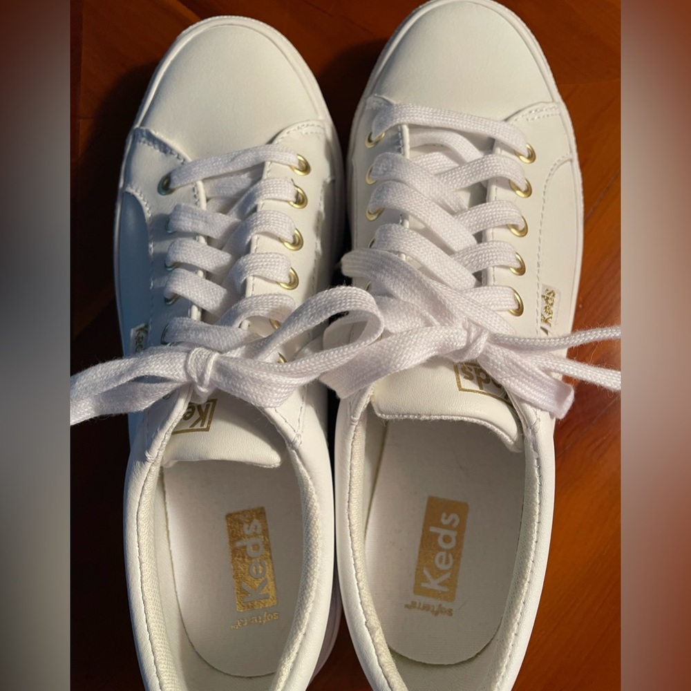 Leather JumpKick Leather Keds